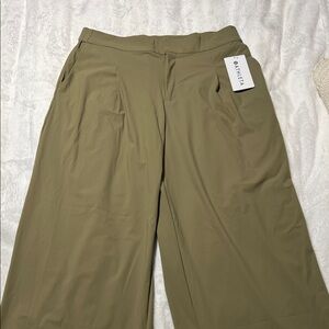 Athletes Pinnacle High Rise Trouser